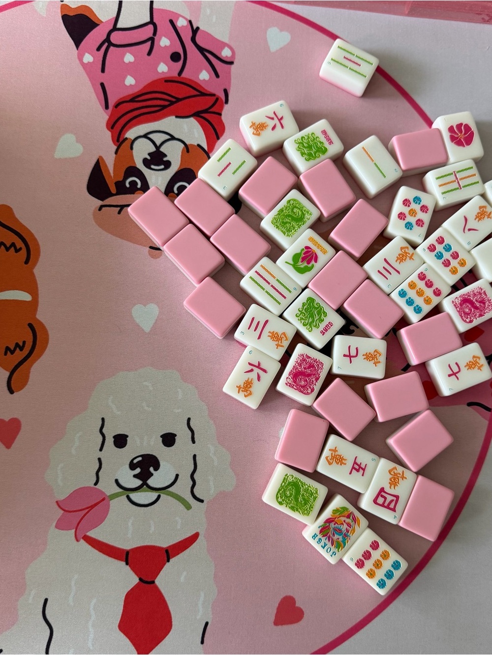 Pink Mahjong Set – Mat, Tiles, Cards, Racks - Picture 6 of 16